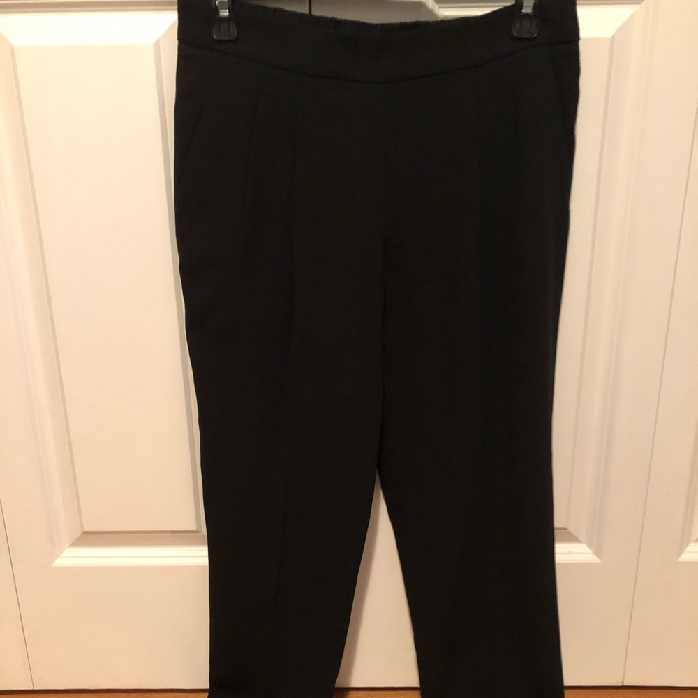 Aritzia classic Babaton elastic waist Dress Pant -